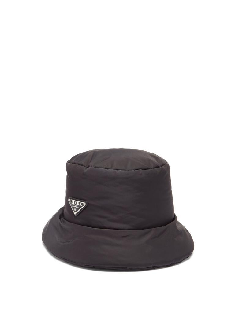 商品Prada|Triangle logo-plaque nylon bucket hat,价格¥3723,第1张图片