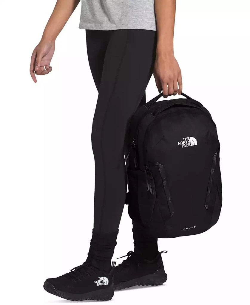 商品The North Face|Women's Vault Backpack,价格¥494,第2张图片详细描述