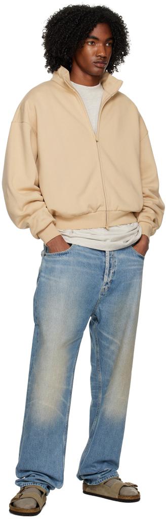 e35b4d42-ee07-3738-99bf-