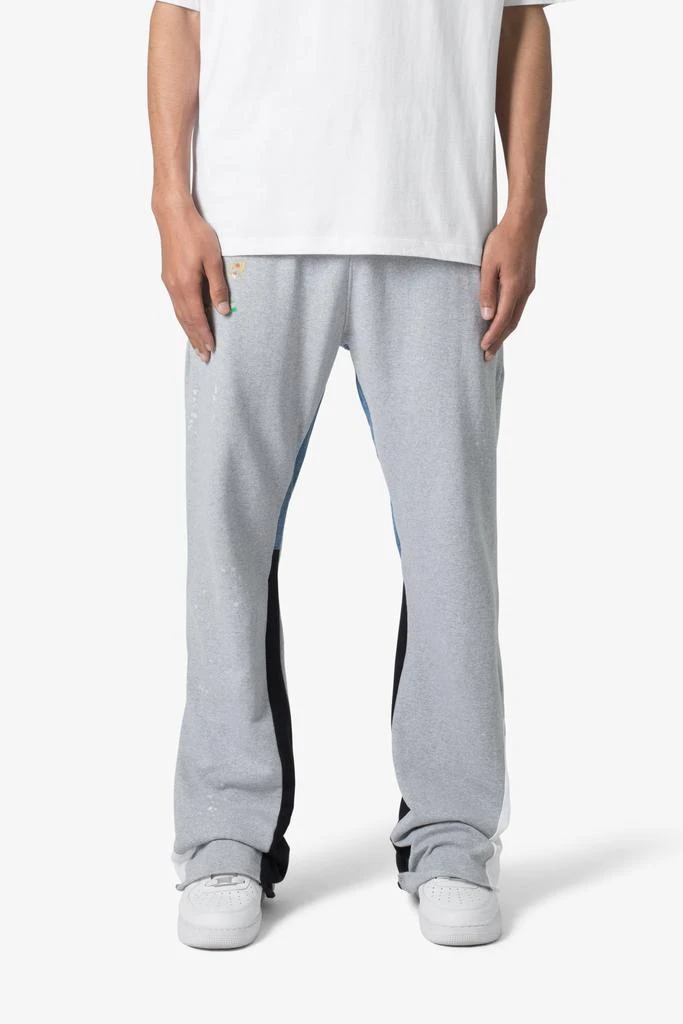 商品MNML|Contrast Bootcut Sweatpants - Grey,价格¥517,第1张图片