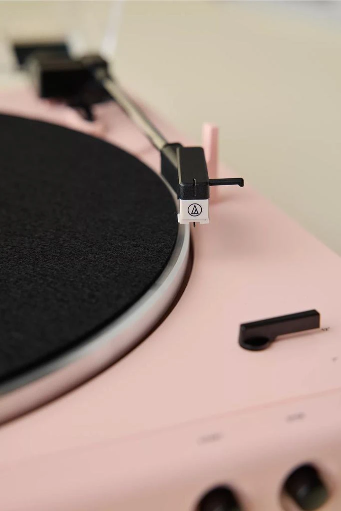 商品Audio-Technica|Audio-Technica UO Exclusive LP60X-BT Bluetooth Record Player,价格¥2203,第4张图片详细描述