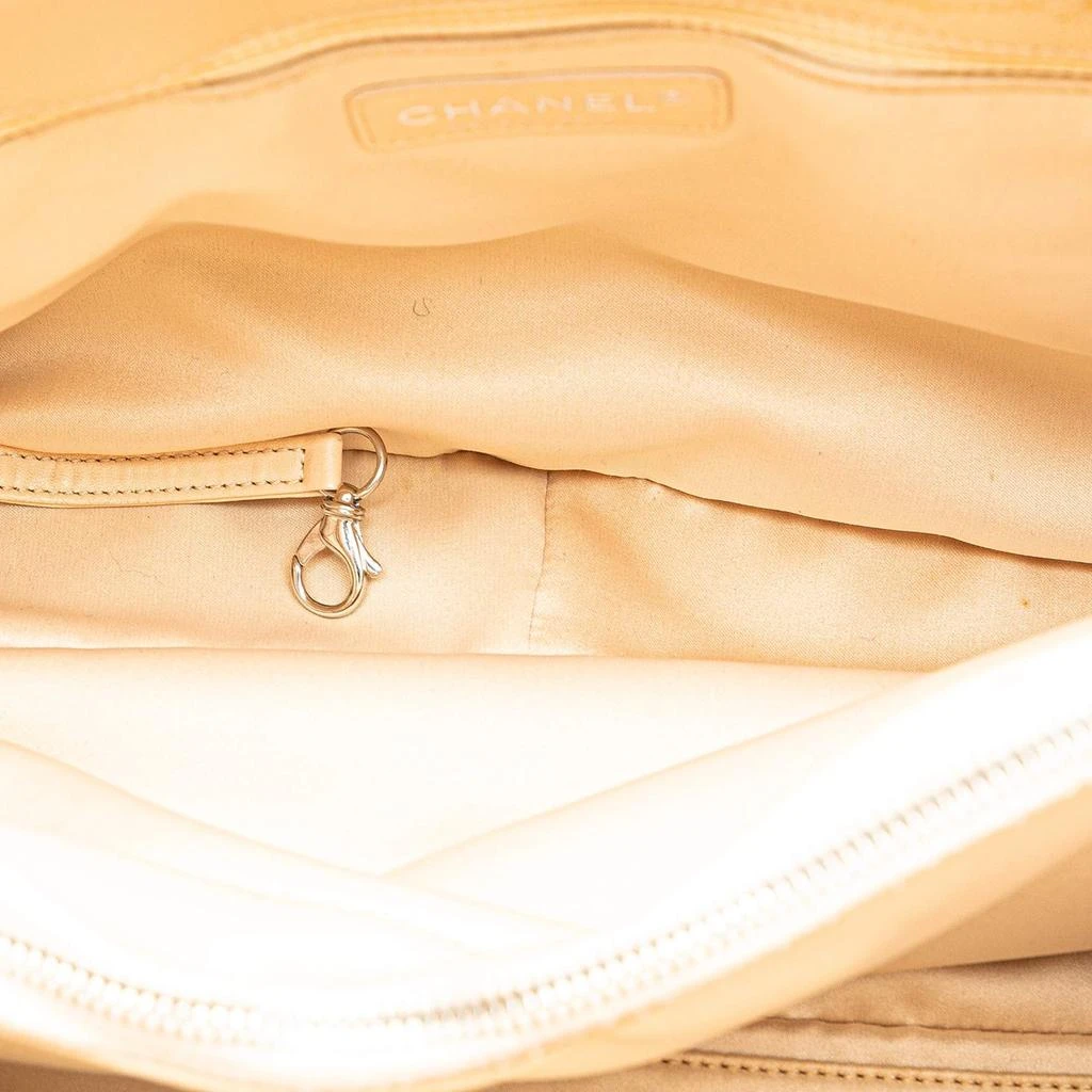 商品[二手商品] Chanel|Chanel Beige Caviar Grand Shopping Tote,价格¥22291,第4张图片详细描述
