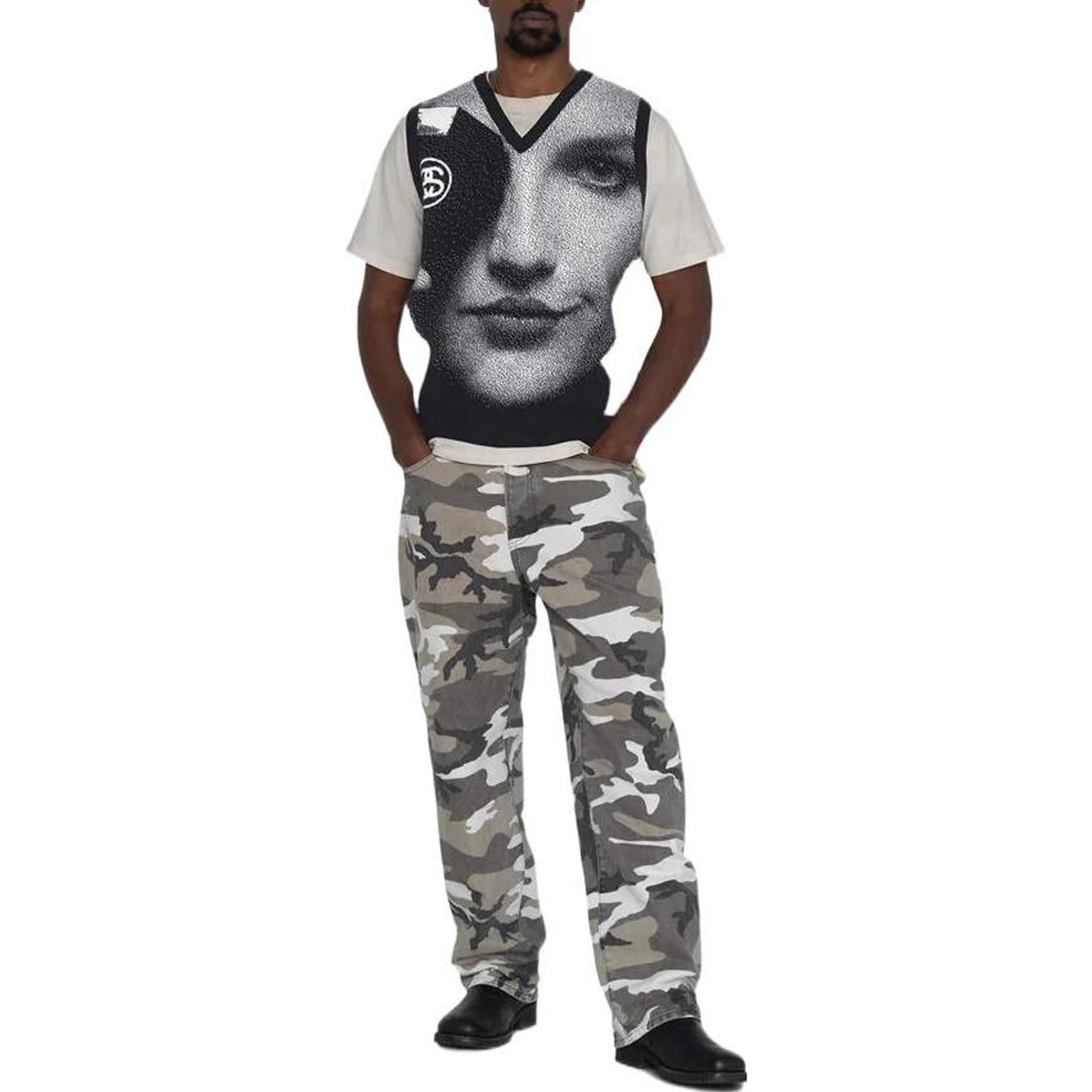 商品[国内直发] STUSSY|FW22 人脸照片提花印花V领背心美式复古马甲 男女同款 黑色,价格¥3743,第4张图片详细描述