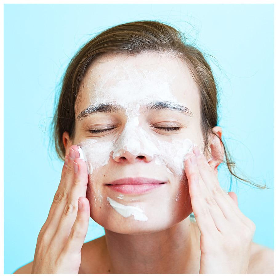 Oil-Free Acne Face Scrub With 2% Salicylic Acid商品第4张图片规格展示