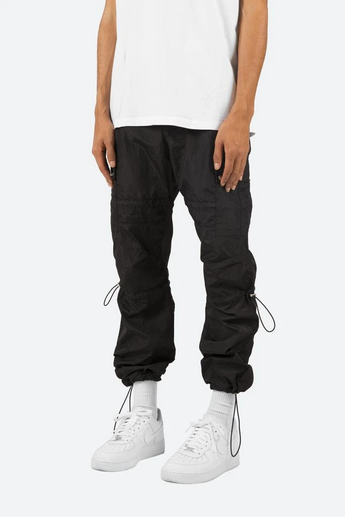 商品MNML|Tech Cargo Pants - Black,价格¥393,第2张图片详细描述