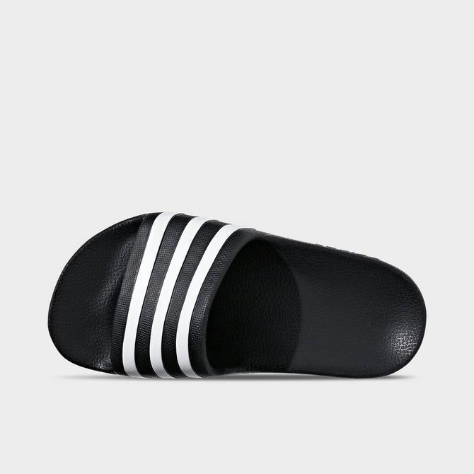 商品Adidas|Boys' Little Kids' adidas Originals Adilette Aqua Slide Sandals,价格¥148,第5张图片详细描述