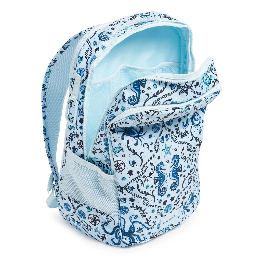 商品Vera Bradley|Vera Bradley ReActive Grand Backpack,价格¥423,第3张图片详细描述