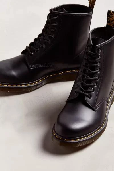 商品Dr. Martens|Dr. Martens Core 1460 8-Eye Boot 靴子,价格¥905,第2张图片详细描述