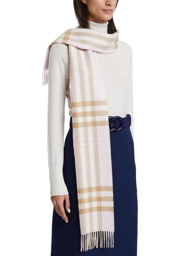 商品Burberry|经典格纹山羊绒围巾,价格¥3904,第5张图片详细描述