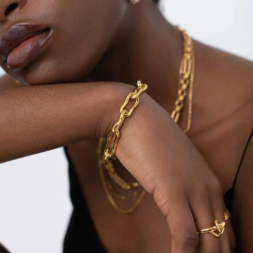 商品Missoma|Molton Knot Link Bracelet in plated gold,价格¥972,第3张图片详细描述