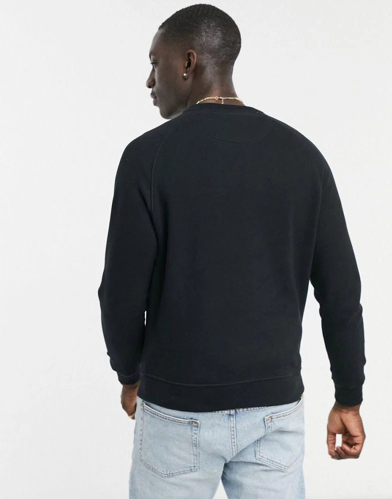 商品Barbour|Barbour International Essential crew sweat in black,价格¥391,第2张图片详细描述