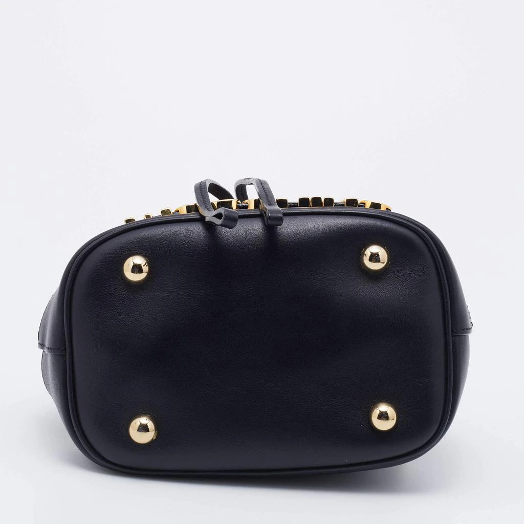 Moschino Black Leather Studded Drawstring Bucket Bag 商品