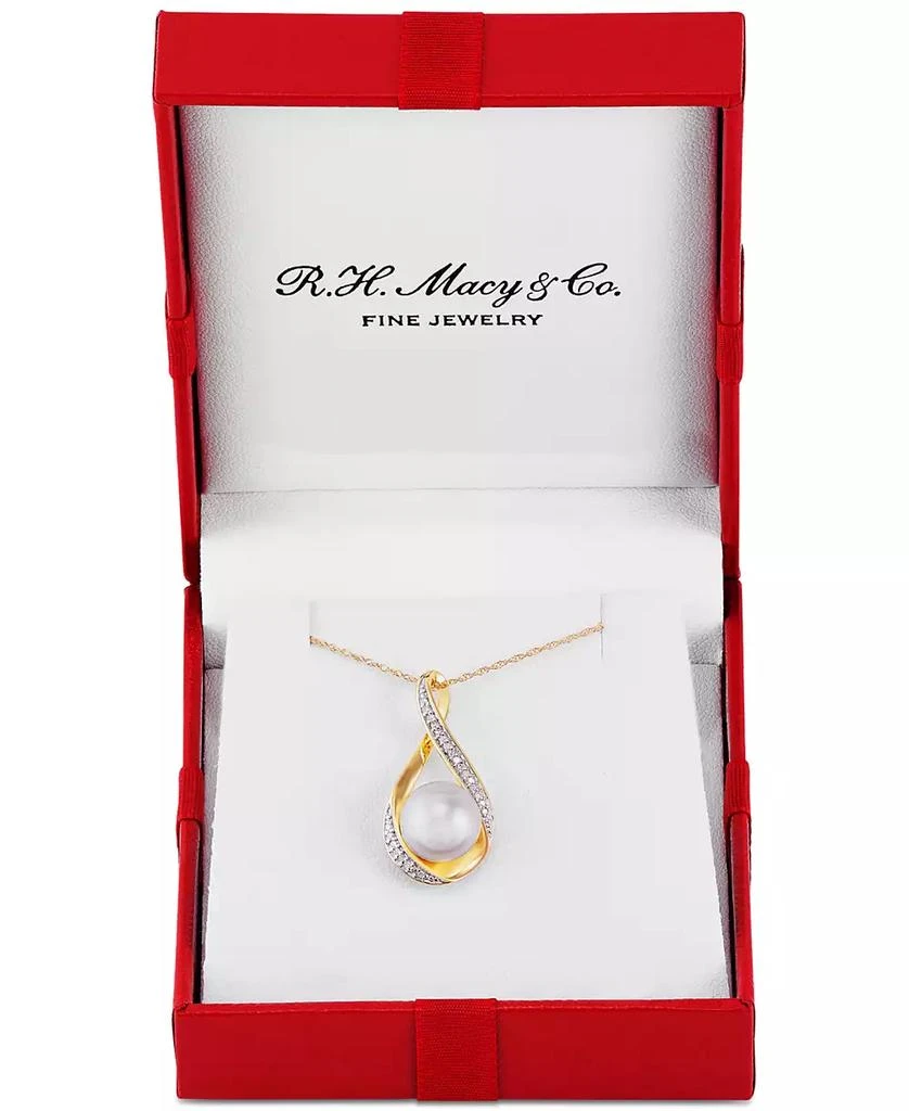 商品Macy's|Cultured Freshwater Pearl (9mm) and Diamond Accent Pendant 18" Necklace in 14k Gold,价格¥2611,第2张图片详细描述