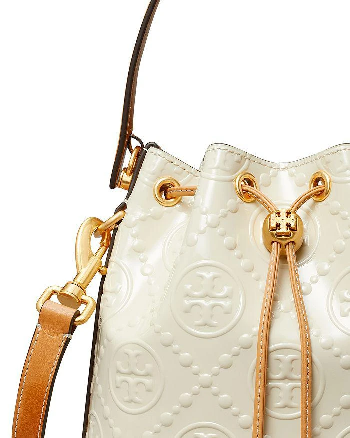 商品Tory Burch|T Monogram Patent Embossed Bucket Bag,价格¥4346,第5张图片详细描述