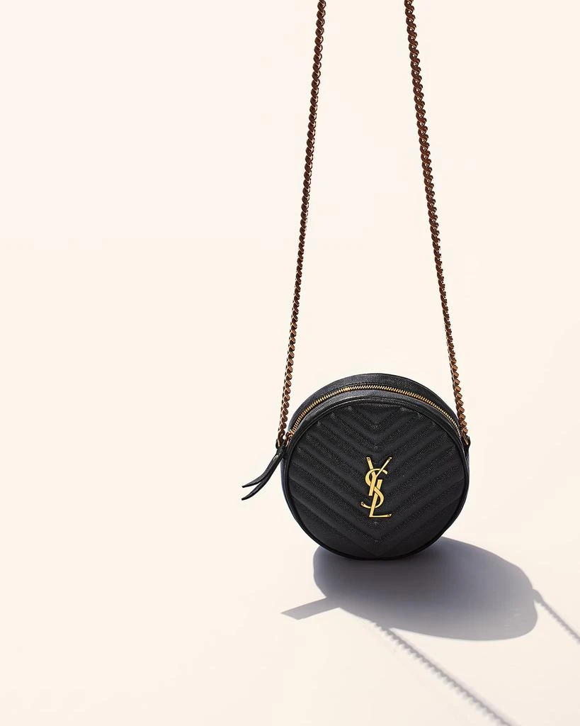 商品Yves Saint Laurent|Vinyle YSL Round Quilted Grain de Poudre Crossbody Bag,价格¥11228,第2张图片详细描述