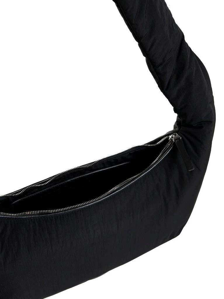 商品Bottega Veneta|Bottega Veneta Half-Moon Zipped Shoulder Bag,价格¥9604,第5张图片详细描述
