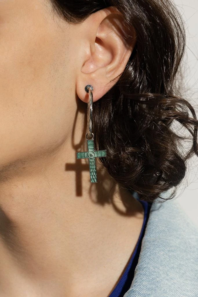 商品Gucci|Gucci Single Cross Pendant Earring,价格¥2439,第2张图片详细描述