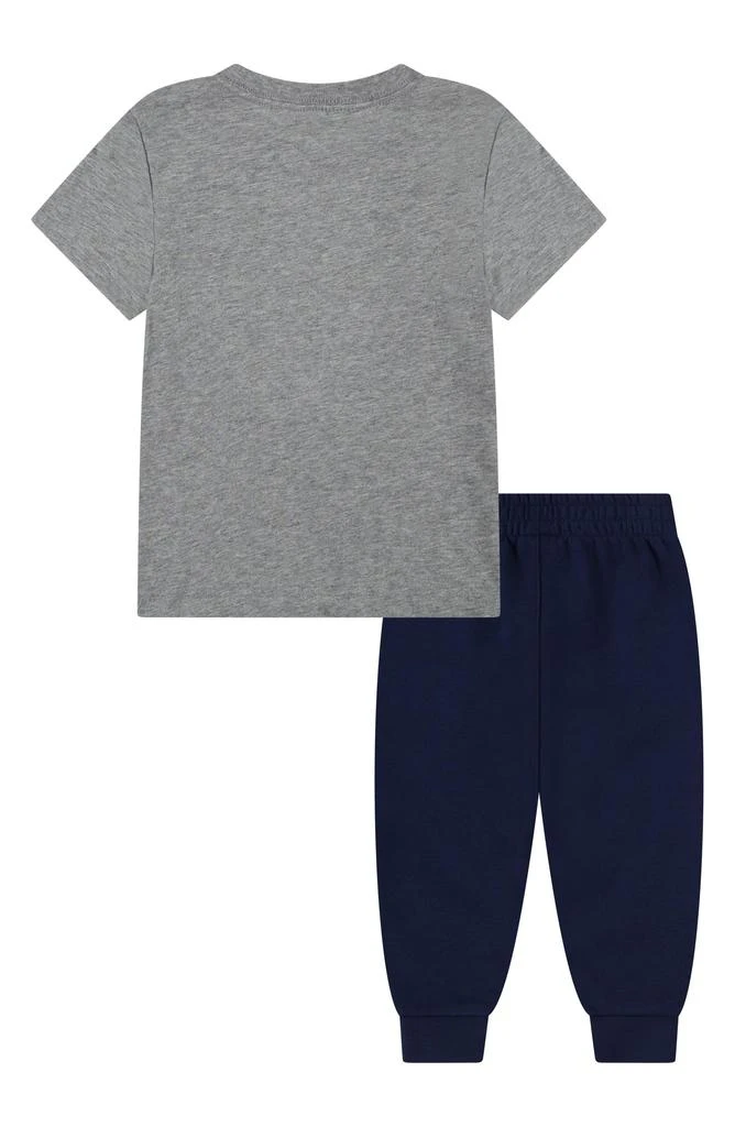 商品NIKE|Kids' Futura Block Short Sleeve Shirt & Joggers Set,价格¥154,第2张图片详细描述