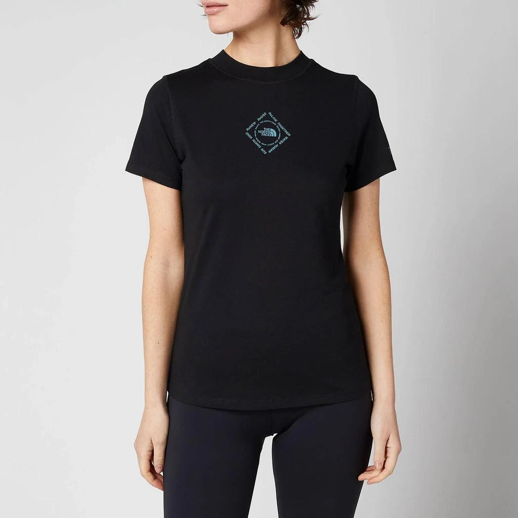 商品The North Face|The North Face Women's S/S Himalayan Bottle Source T-Shirt - Black,价格¥108,第1张图片