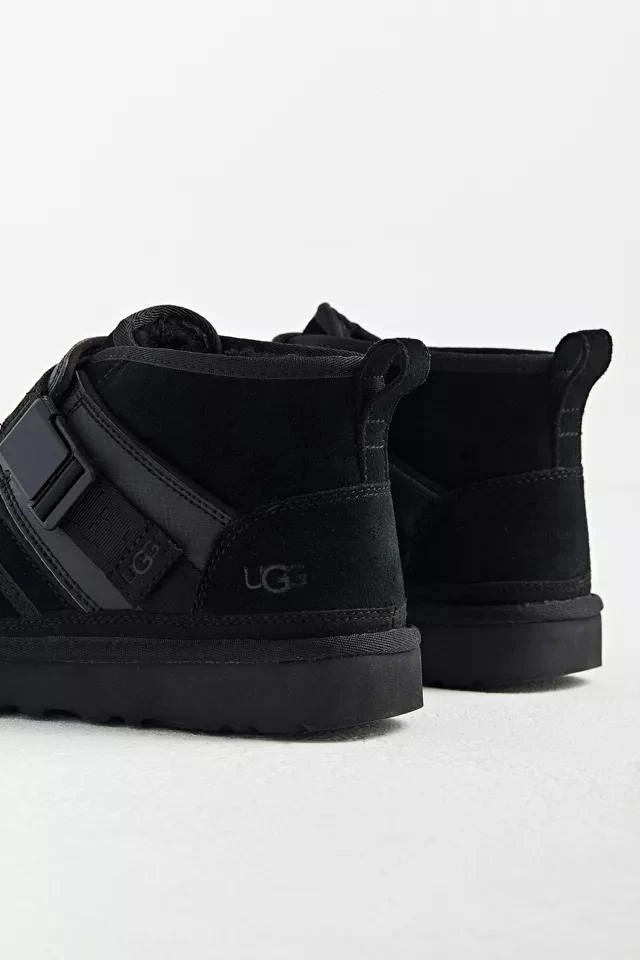 商品UGG|UGG Neumel Snapback Chukka Boot,价格¥1050,第5张图片详细描述