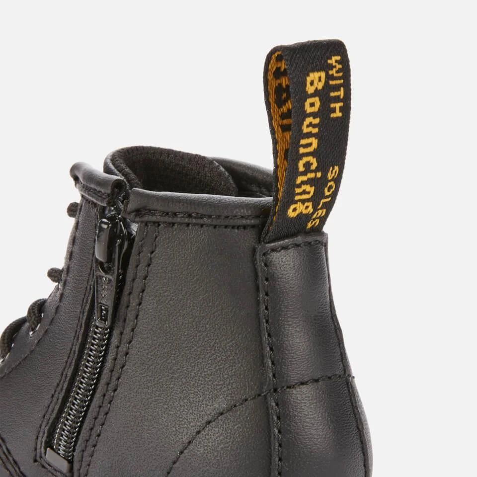 商品Dr. Martens|DR. MARTENS TODDLERS' 1460 LEATHER LACE-UP 4 EYE BOOTS - BLACK,价格¥287,第4张图片详细描述