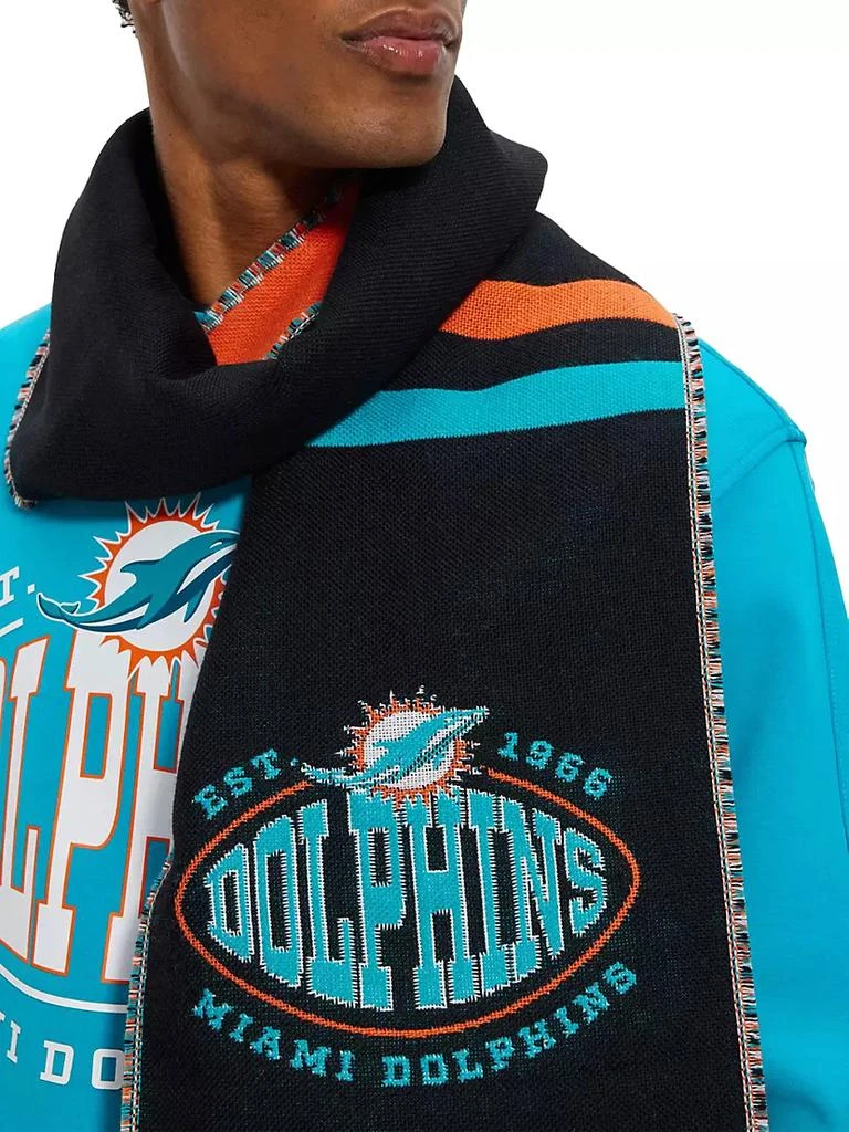 商品Hugo Boss|BOSS x NFL Logo Scarf with Miami Dolphins,价格¥1109,第4张图片详细描述