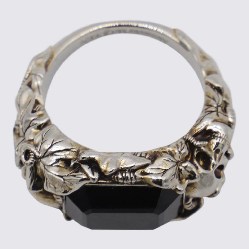 商品Alexander McQueen|ALEXANDER MCQUEEN SILVER-TONE AND BLACK BRASS IVY SKULL RING,价格¥2128,第1张图片