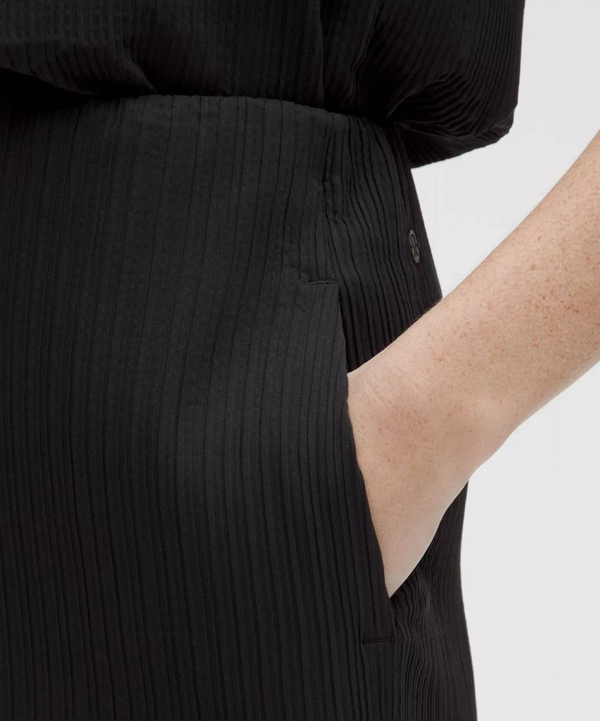 商品Lululemon|Pleated Stretch High-Rise Wide-Leg Cropped Pant,价格¥975,第4张图片详细描述