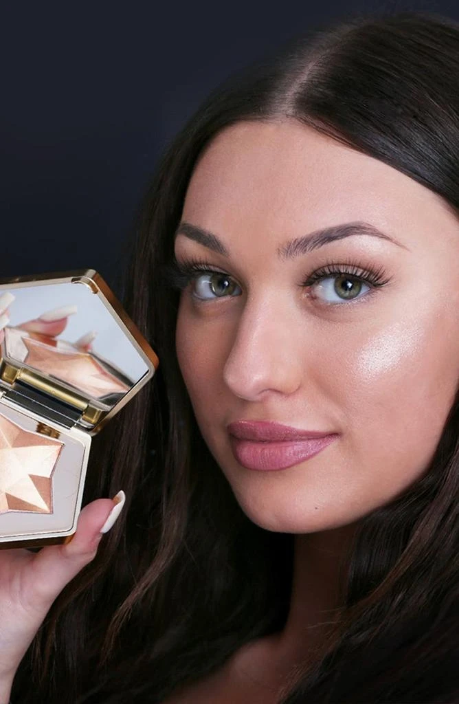 商品MIRENESSE|Spellbound Glass Glow All Over Highlighter - 2. Stellar Gold,价格¥330,第2张图片详细描述