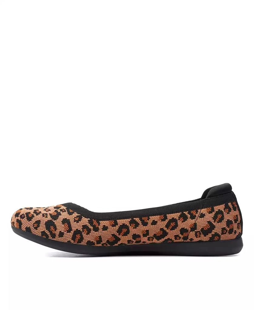 商品Clarks|Women's Cloudsteppers Carly Wish Ballet Flats,价格¥469,第3张图片详细描述
