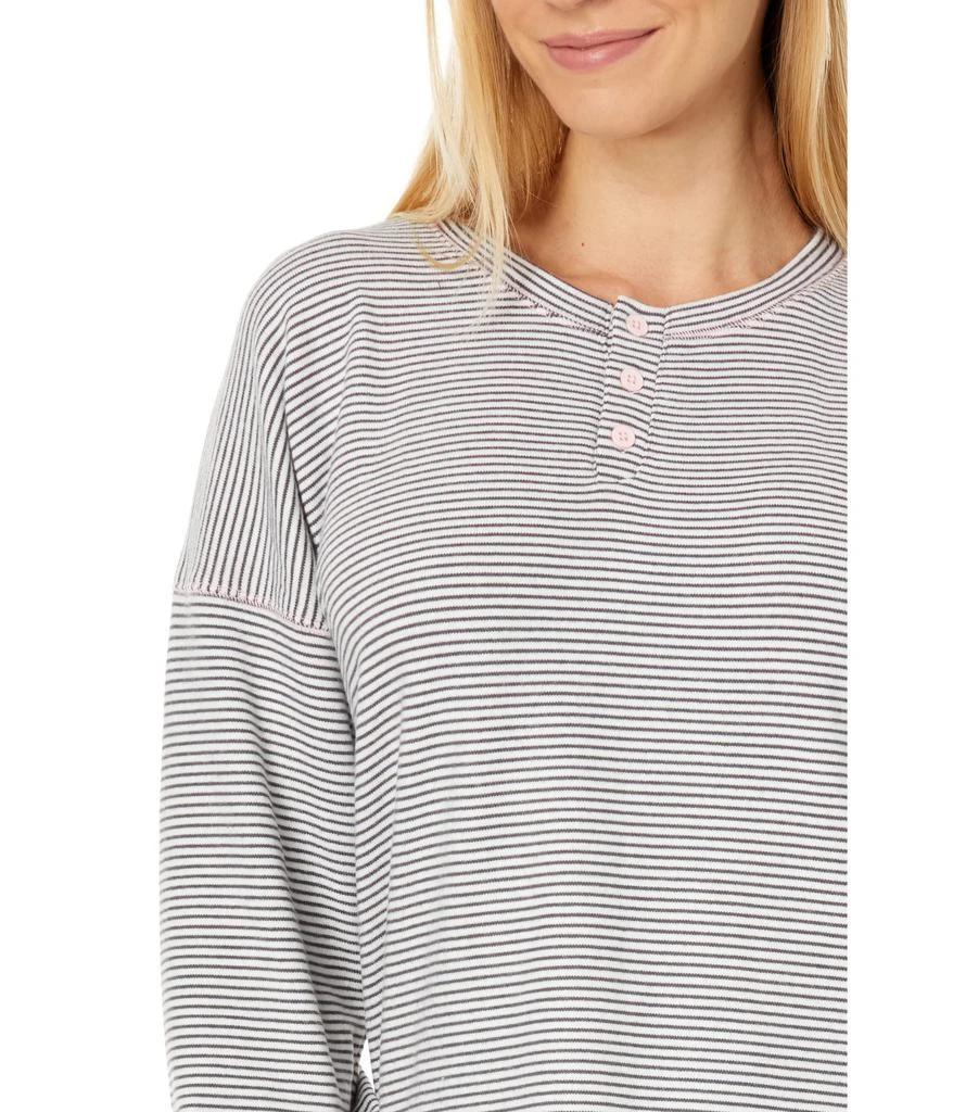 商品P.J. Salvage|Livin' on the Edge Henley Long Sleeve,价格¥440,第3张图片详细描述
