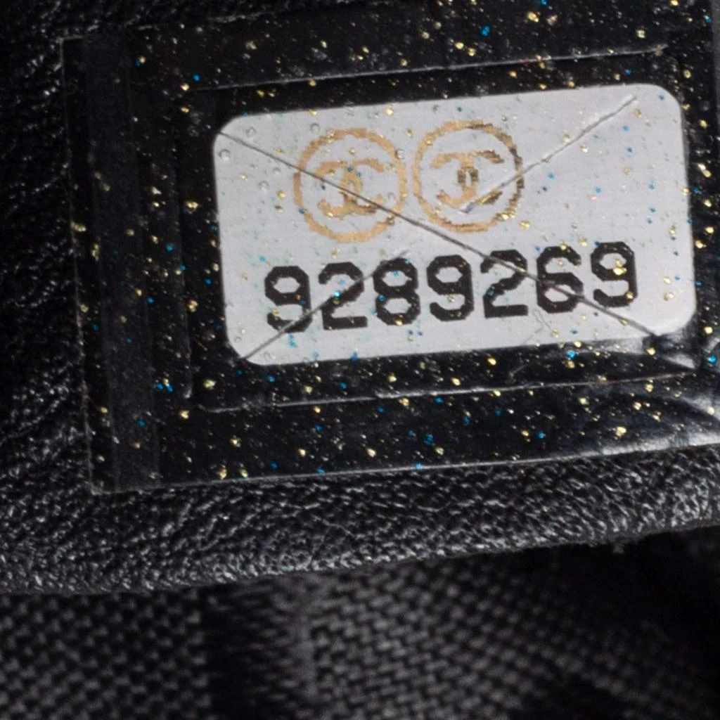 Chanel Black Square Quilt Satin Charm Flap Bag  商品