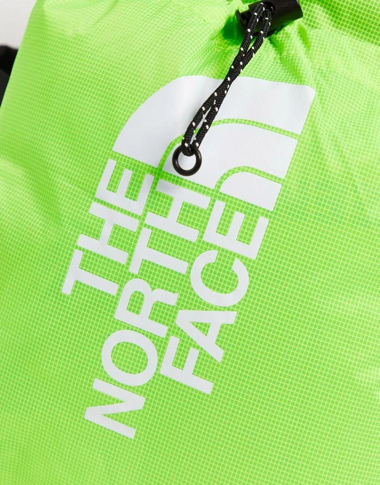 商品The North Face|The North Face Bozer III backpack in lime green,价格¥628,第3张图片详细描述