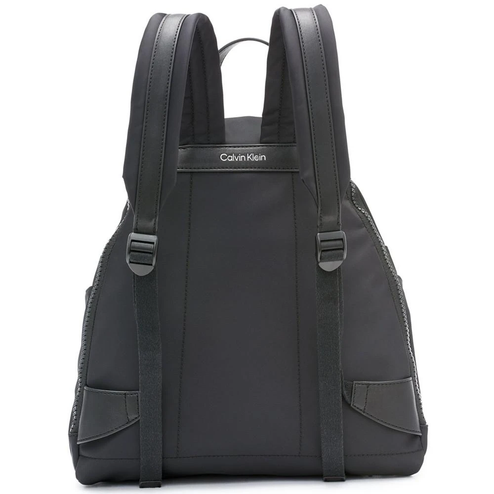 商品Calvin Klein|Shay Nylon Front Buckle Zip Around Backpack,价格¥795,第5张图片详细描述