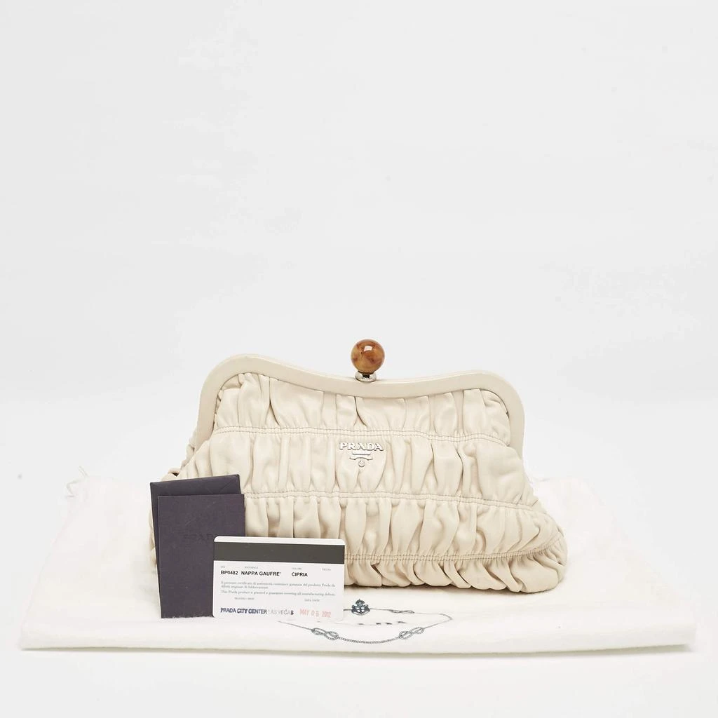 Prada Cream Nappa Gaufre Leather Frame Clutch 商品