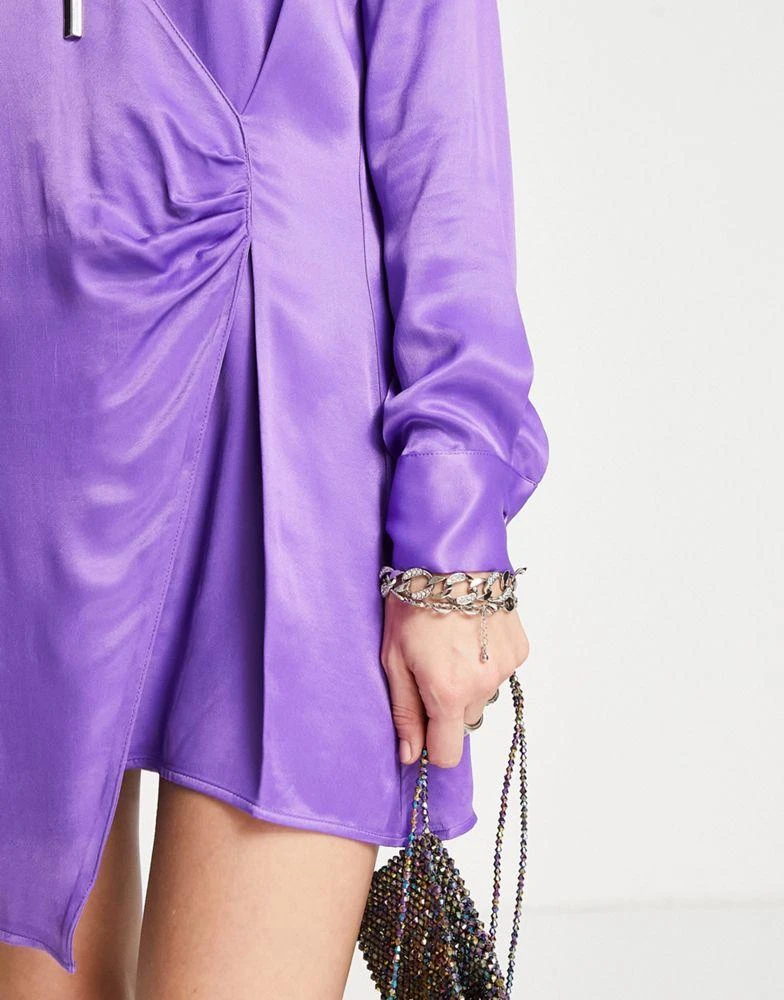 商品Bershka|Bershka twist front satin dress in lilac,价格¥135,第3张图片详细描述