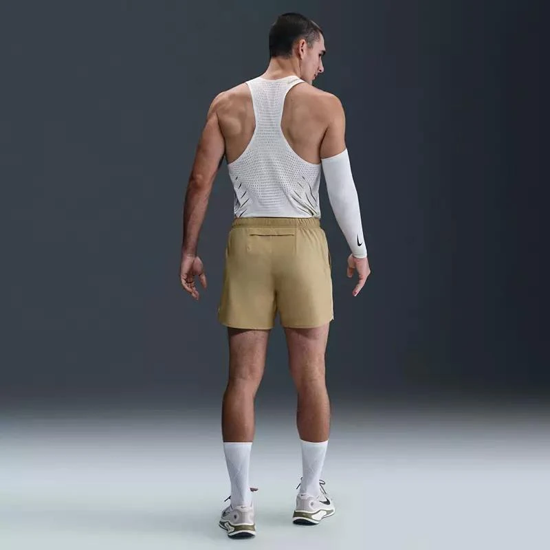 商品NIKE|Nike Men's Dri-FIT Challenger 5" Brief-Lined Versatile Shorts,价格¥173,第3张图片详细描述