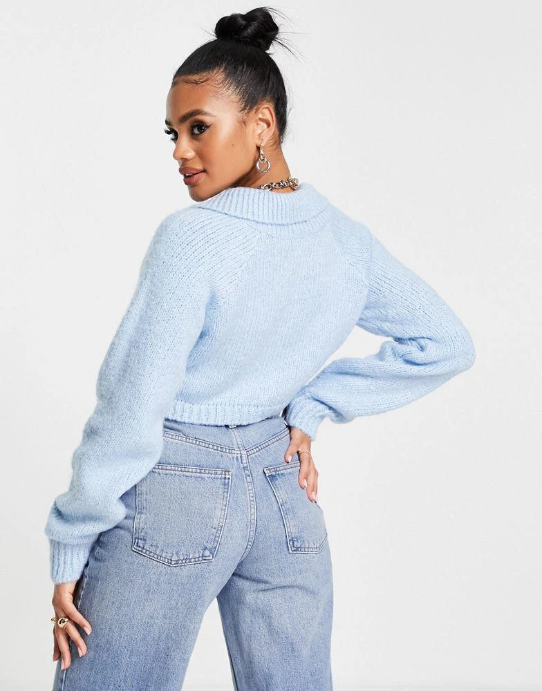 商品Topshop|Topshop knitted collar crop cardi in baby blue,价格¥156,第2张图片详细描述