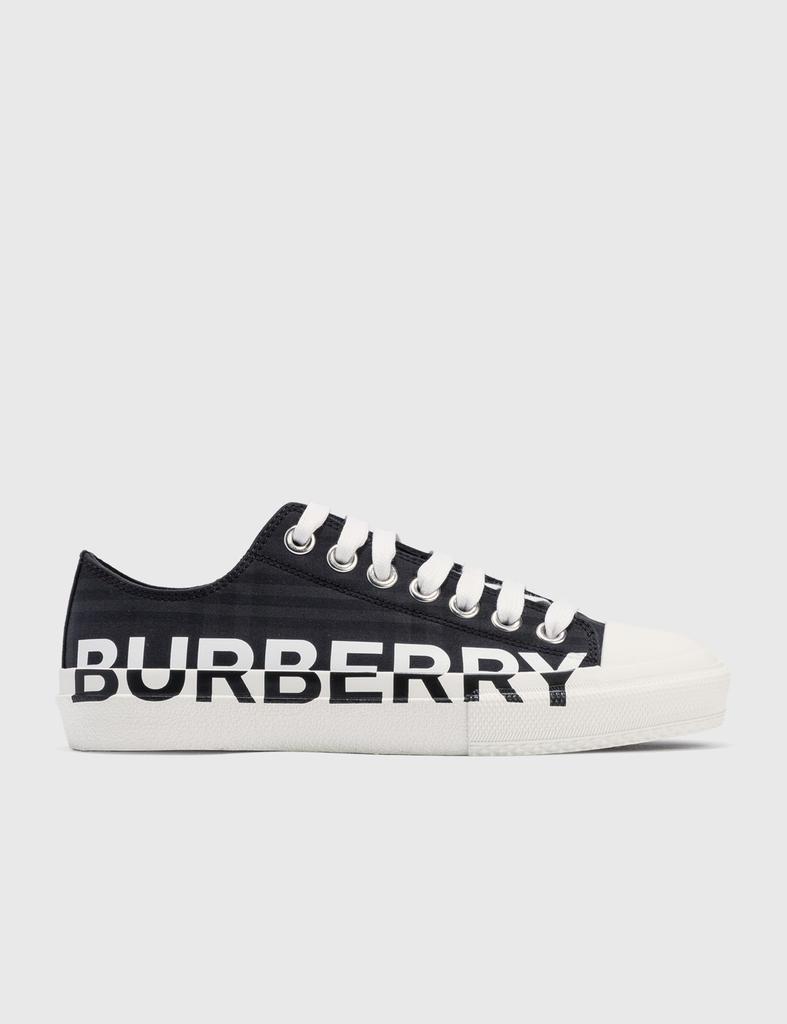 商品Burberry|Logo Print Vintage Check Sneaker,价格¥4224,第1张图片