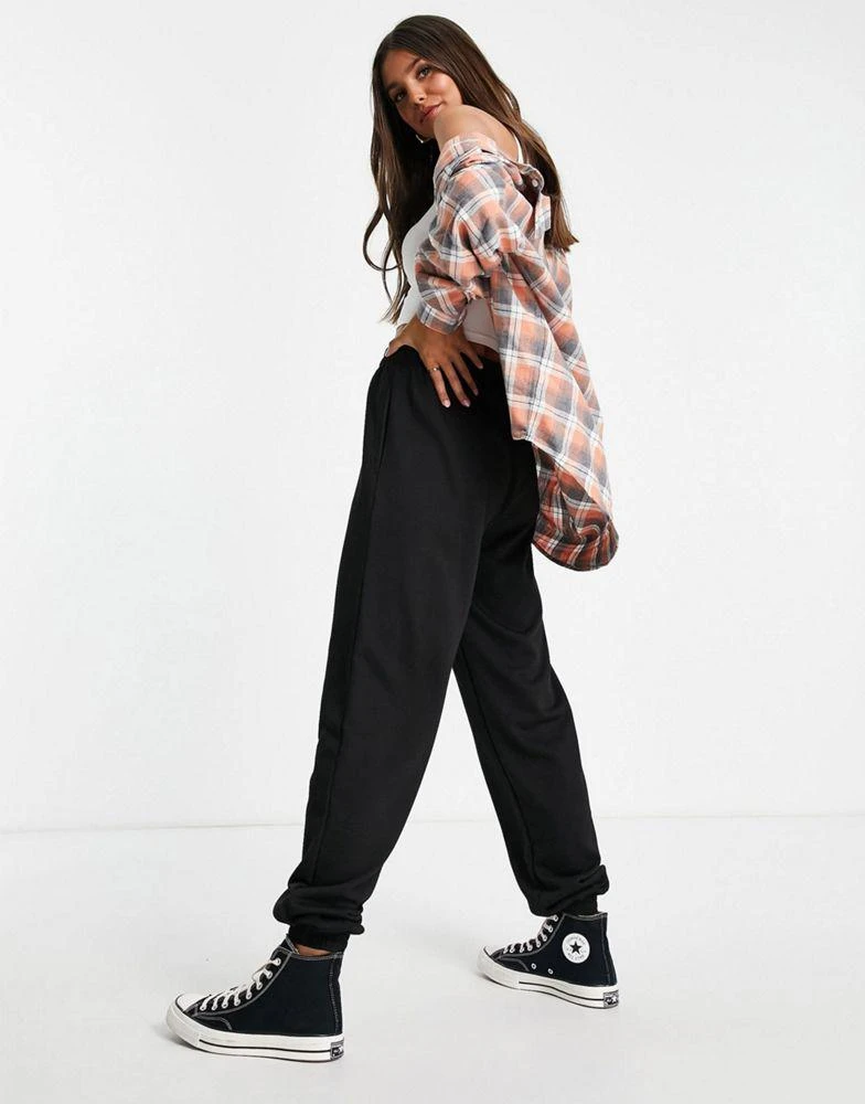 商品Topshop|Topshop Tall oversized 90s joggers in black,价格¥178,第2张图片详细描述