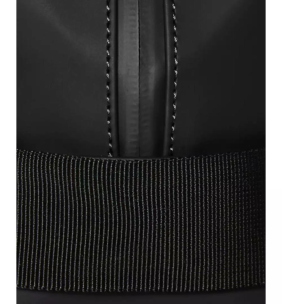 商品RAINS|Men's Small Waterproof Wash Bag,价格¥253,第4张图片详细描述