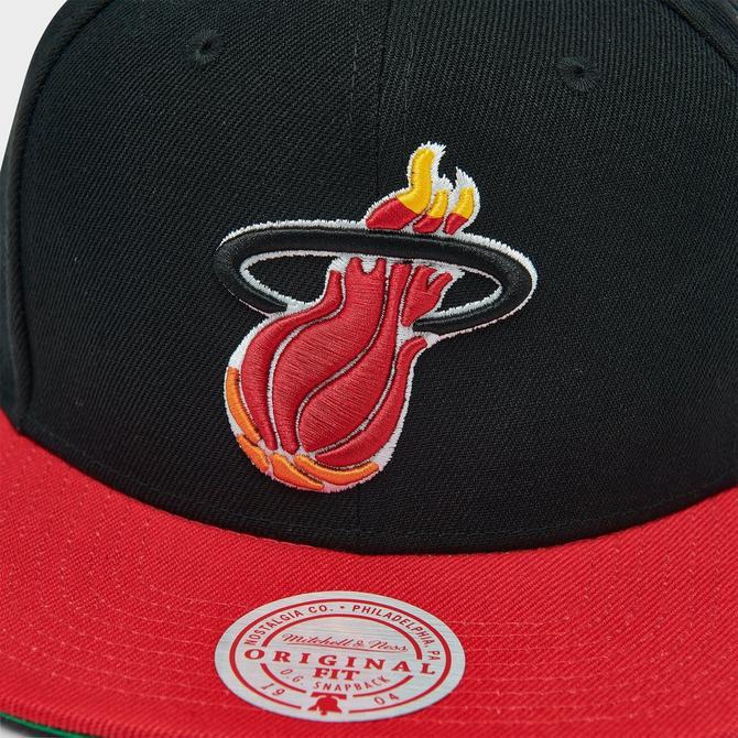 Mitchell & Ness NBA Miami Heat Patch Overload Snapback Hat商品第5张图片规格展示