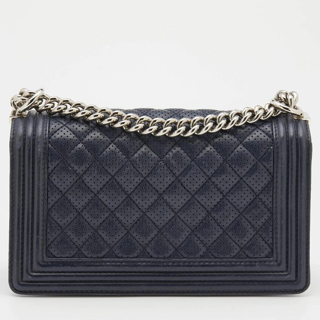 商品[二手商品] Chanel|Chanel Blue Quilted Perforated Leather Medium Boy Flap Bag,价格¥25833,第4张图片详细描述