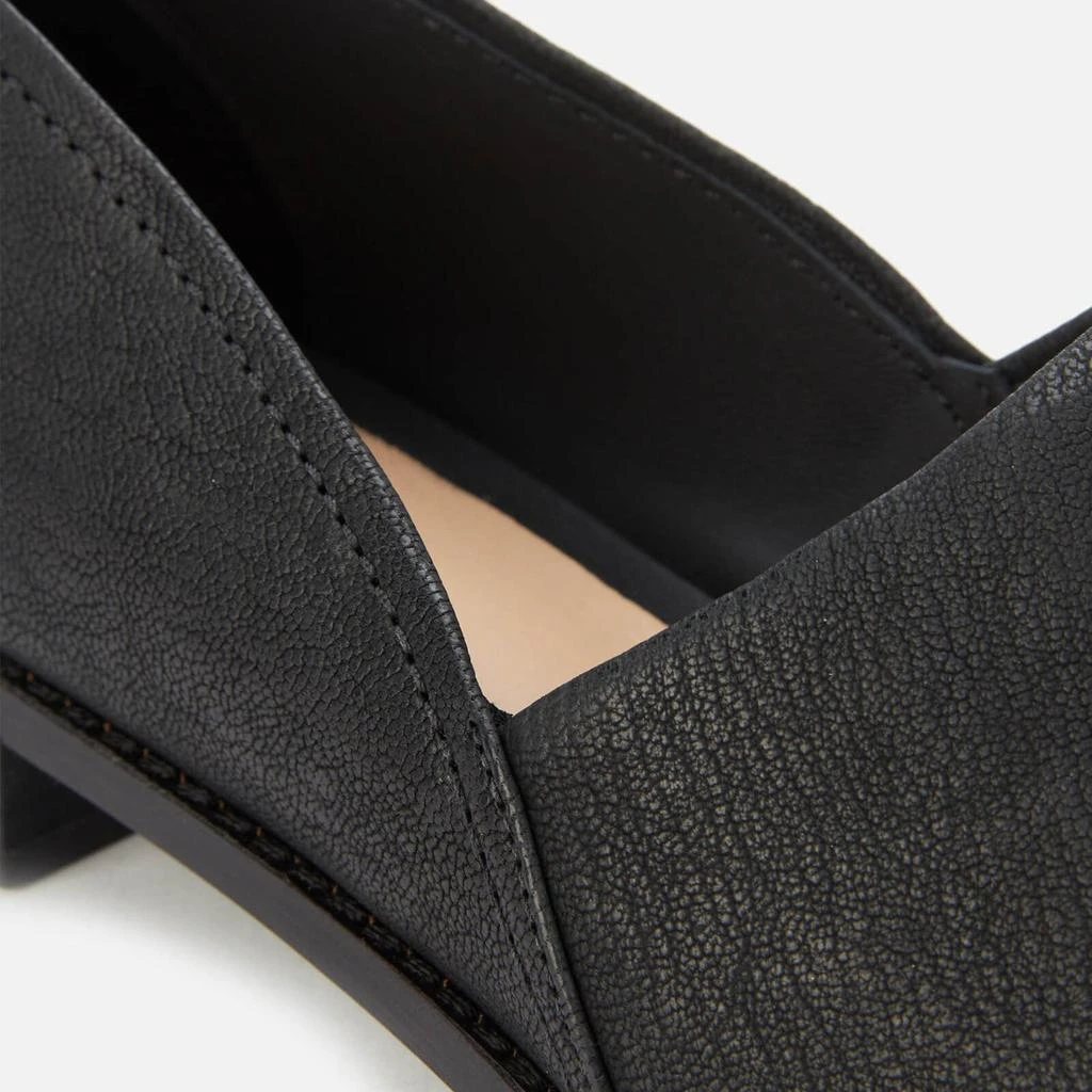 商品Clarks|Clarks Women's Pure Easy Leather Flats - Black,价格¥316,第4张图片详细描述