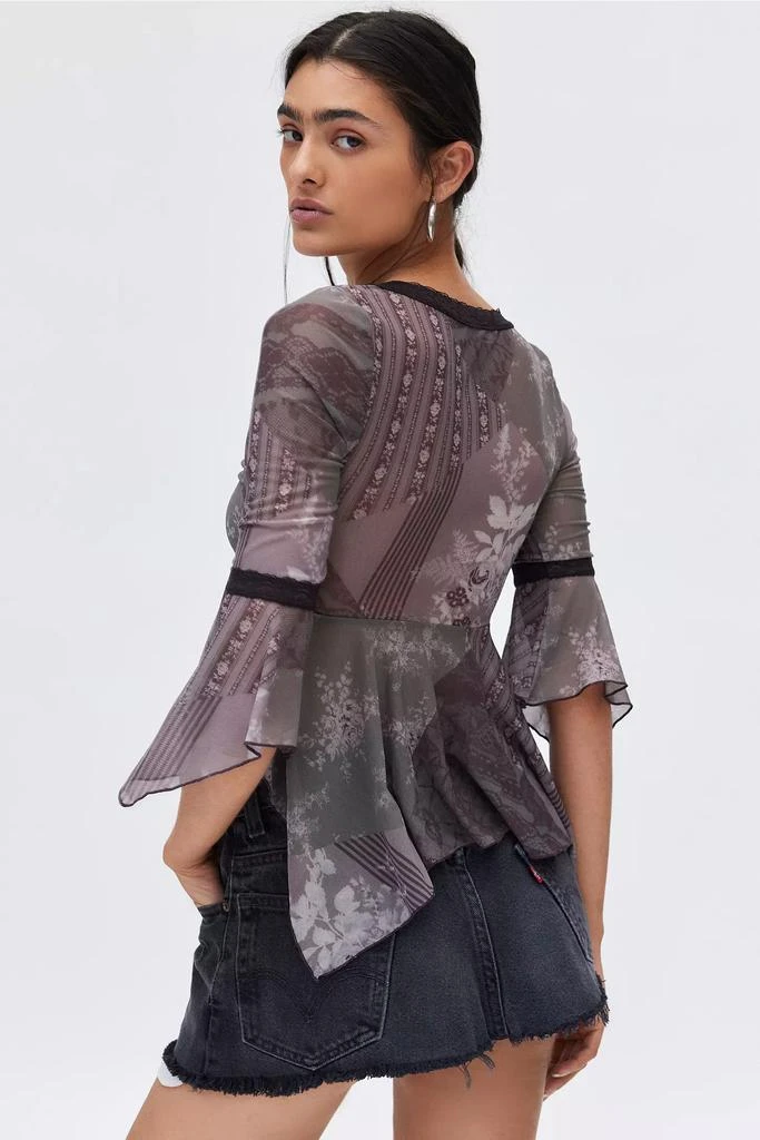Kimchi Blue Sybil Witchy Mesh Top 商品