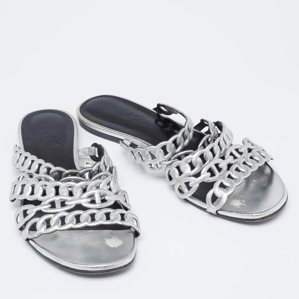 商品[二手商品] Hermes|Hermes Silver Leather  D'ancre Chaine Flat Sandals Size 36,价格¥1454,第4张图片详细描述