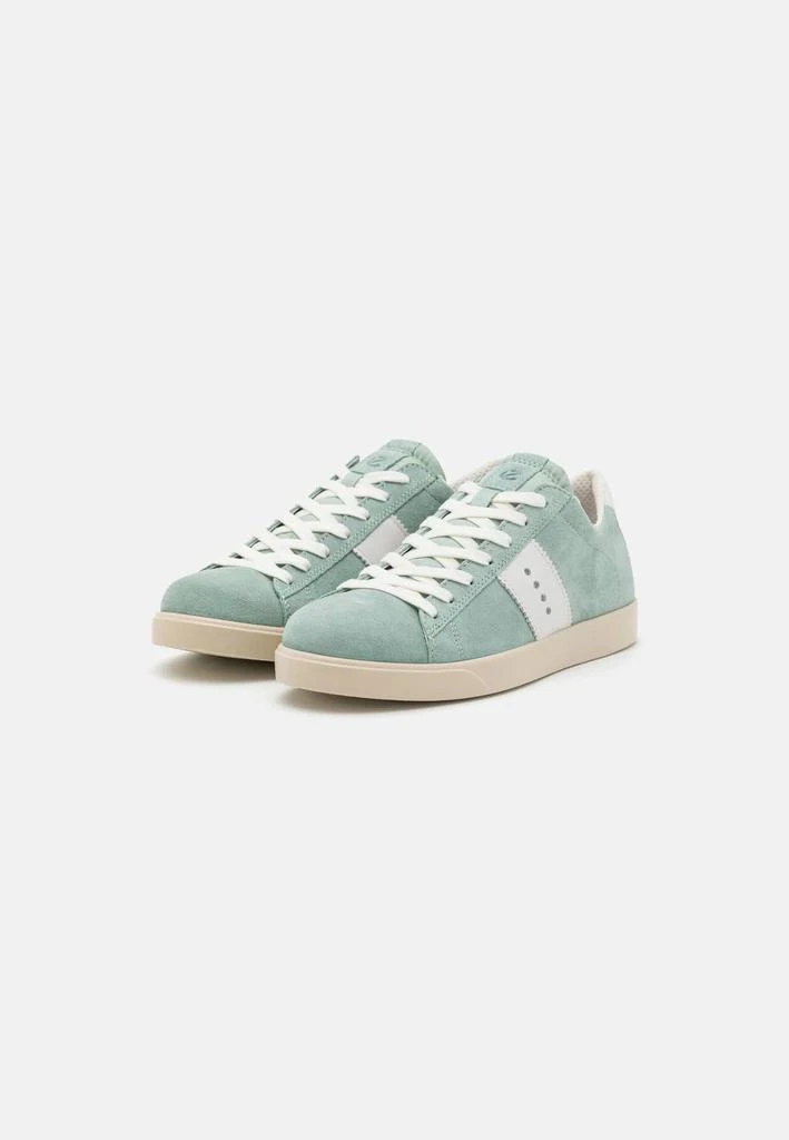 商品ECCO|Women's Street Lite Retro Sneaker In Ice Flower/white,价格¥728,第4张图片详细描述