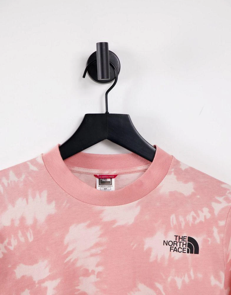 商品The North Face|The North Face Cropped long sleeve t-shirt in pink tie dye Exclusive at ASOS,价格¥198,第3张图片详细描述