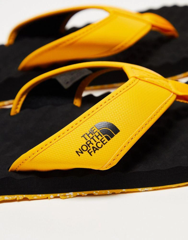 商品The North Face|The North Face Base Camp II flip flops in yellow and black,价格¥298,第4张图片详细描述