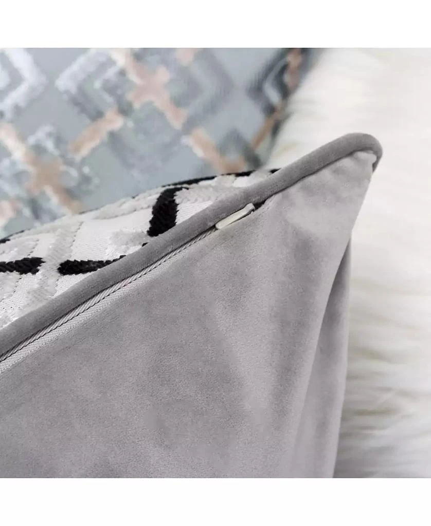 商品Homey Cozy|Audrey Square Decorative Throw Pillow,价格¥297,第5张图片详细描述
